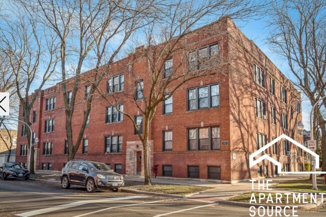Photo - 4951 N Oakley Ave Unit G