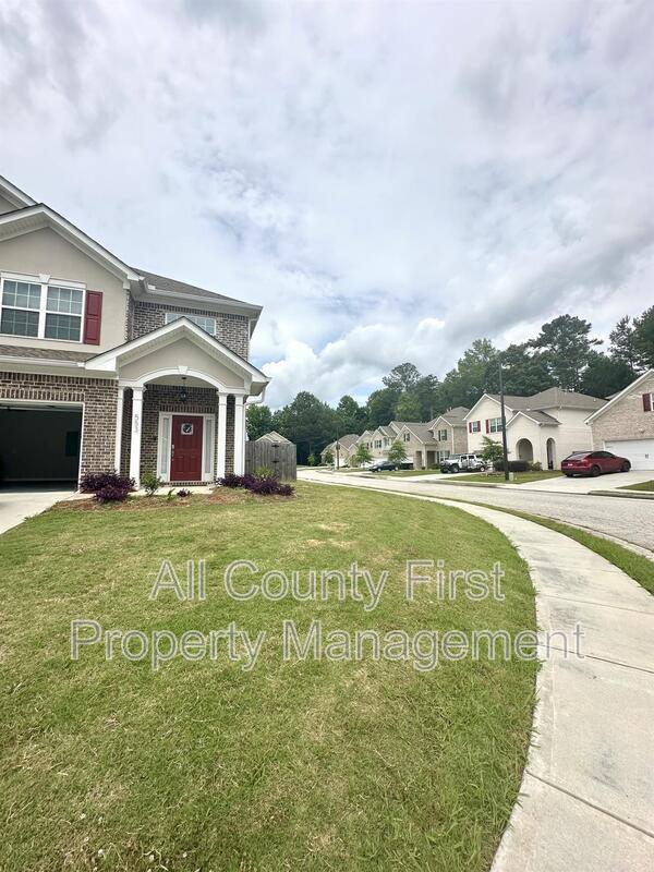 Photo - 553 Sprayberry Dr