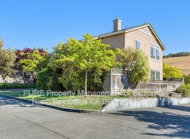 Photo - 262 Windsor Dr