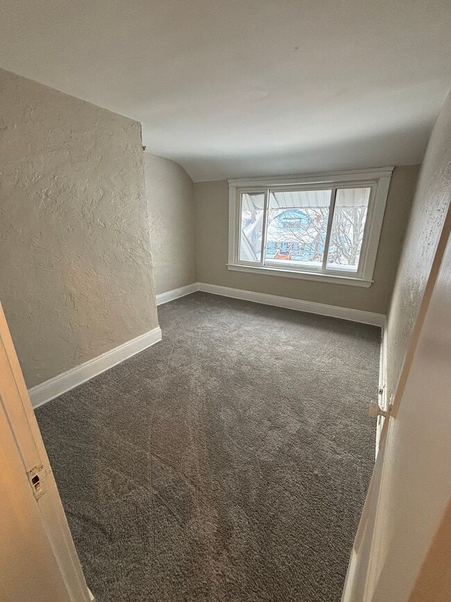 Photo - 847 Nela View Rd