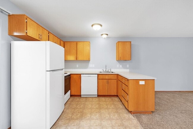 Photo - 99th Ave Tri-Plex-AT-4518 Unit # B