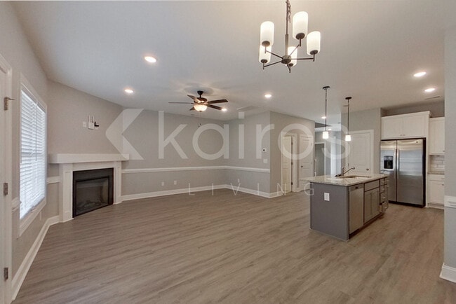 Photo - 3705 Oak Leaf Wy