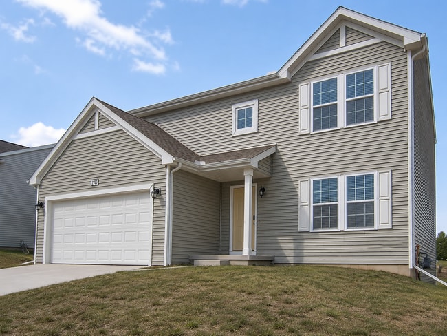 Building Photo - Large Colonial for Lease with Kalamazoo Promise -