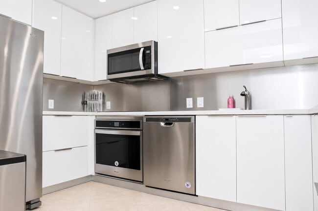 Photo - 3675 N Country Club Dr Unit 1903