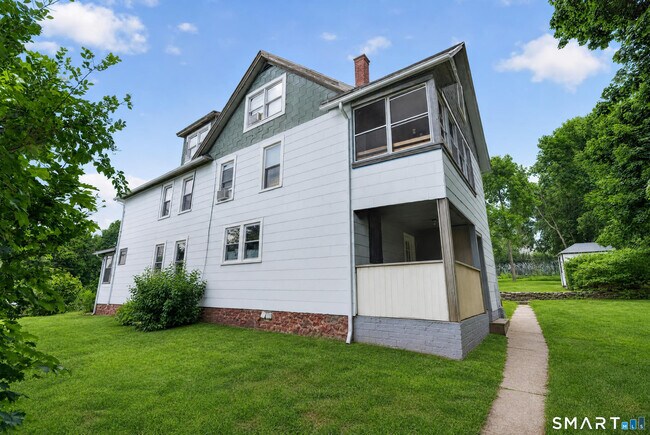 Photo - 69 Johnson St Unit 3