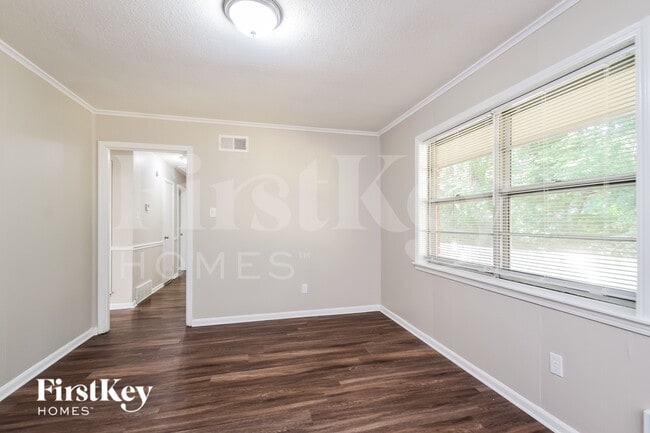 Photo - 5120 Hudgins Rd