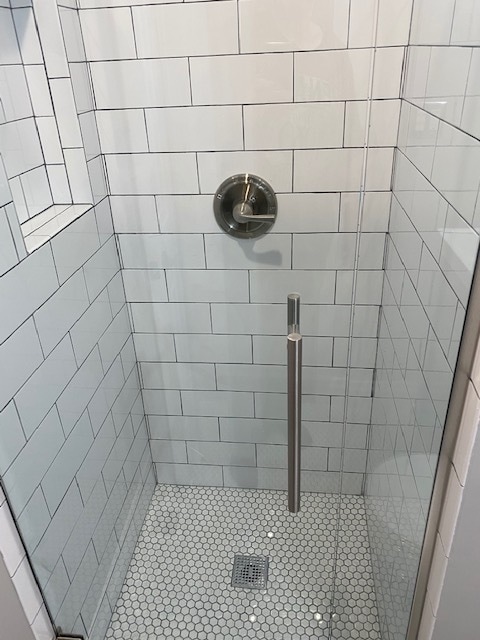 Photo - 209 43rd St S