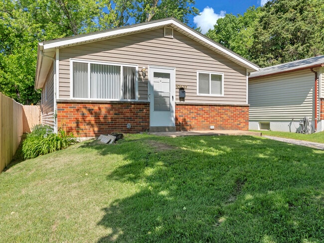 Photo - 10437 Count Dr