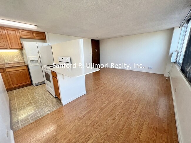 Photo - prsq1202 Unit 1