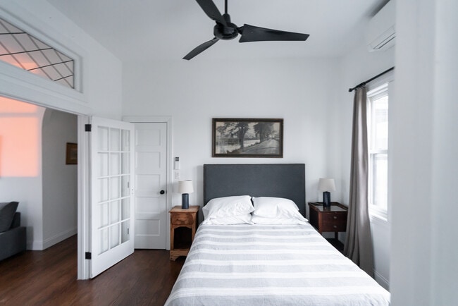 Photo - 2 Courtney Ave Unit 3