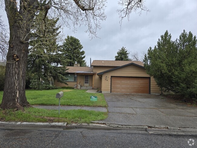 Building Photo - 518 N 17th Ave Rental