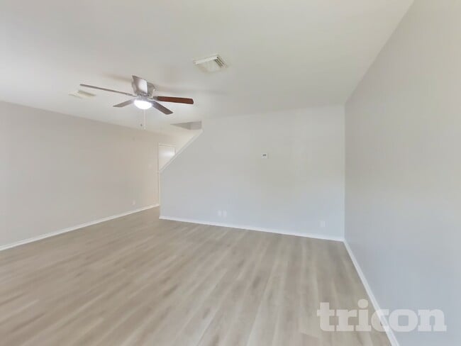 9510 Kenton Hill