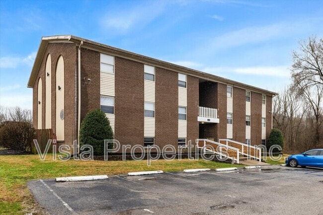 Building Photo - 4119 Glen Hill Manor Dr Unit Apt #4