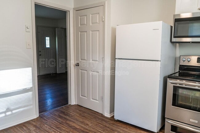 Photo - 2638 Dexter Ln