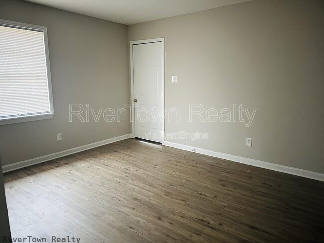 Photo - 3253 Ford Rd