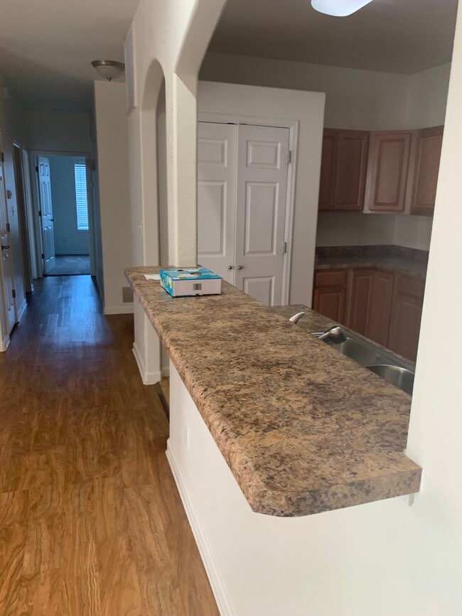 Kitchen - 2464 Thunder Mountain Dr Unit 1003