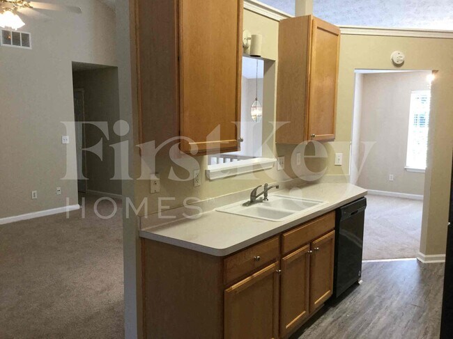 Photo - 200 Fairview Chase Rd