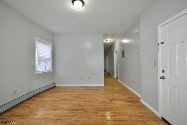 Photo - 659 S 17th St Apartment Unit 2