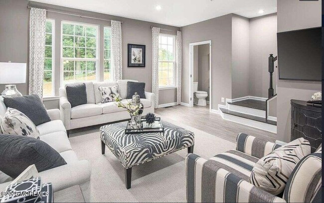 Photo - 401 High Pointe Ln