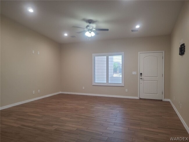 Photo - 1923 E Winter Haven Dr