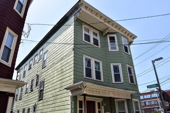 Photo - 90 Fisher Ave Unit 2