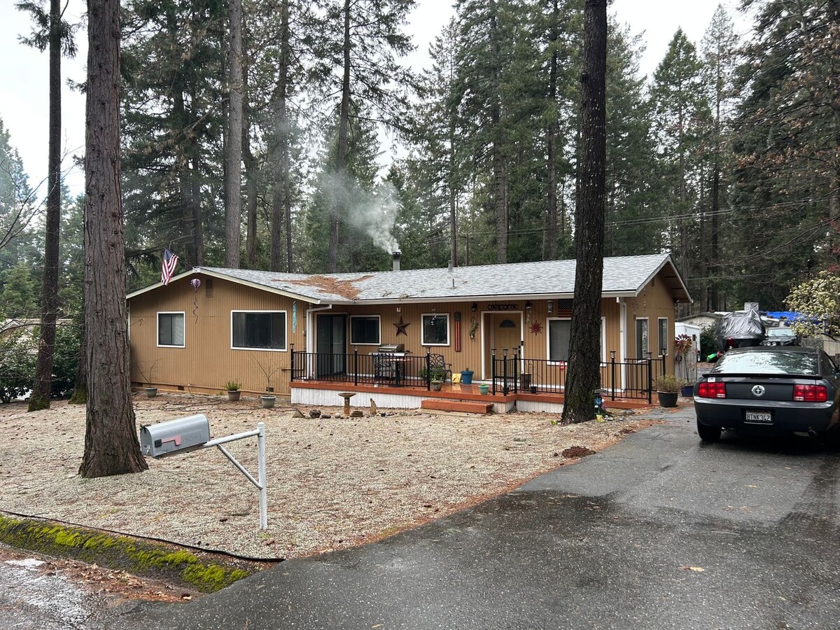 Photo - 15049 Pinehurst Way House