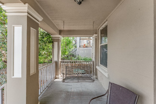 Photo - 108 S 36th St