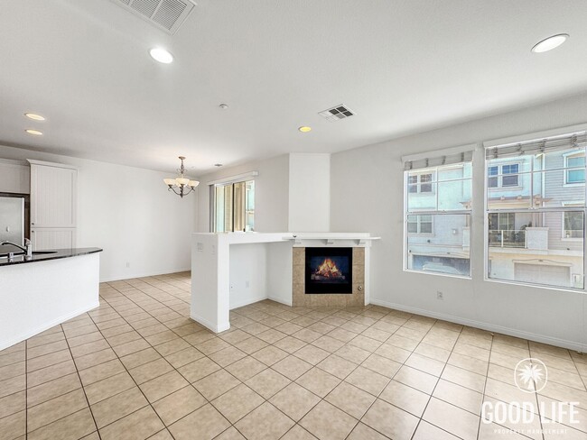 Photo - Beautiful 2B/2.5BA Townhouse in Oceanside w/ Washer/Dryer, Attached Garage, and AC!
