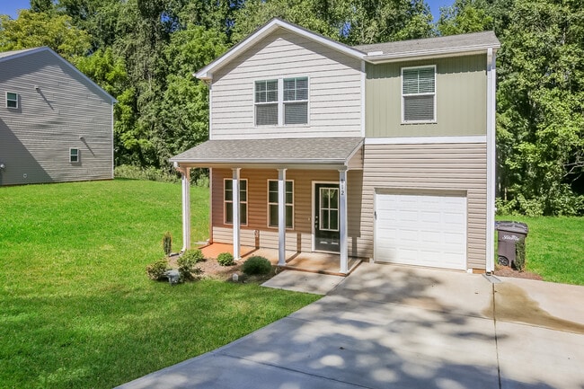 Photo - 812 Caper St