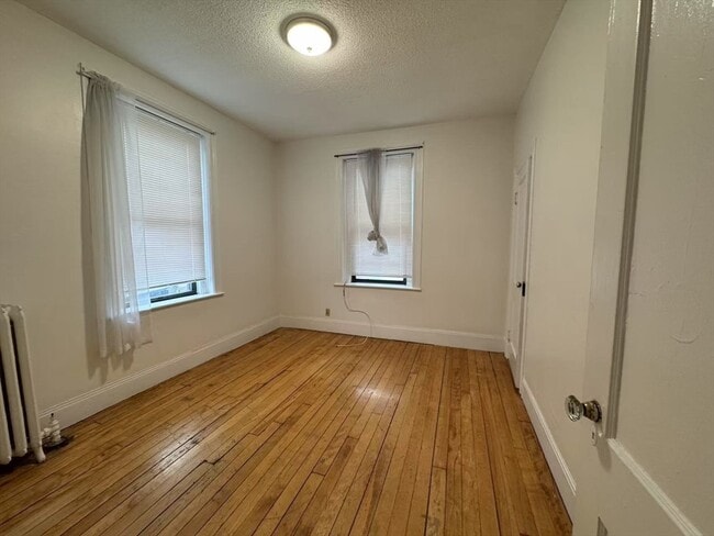 Photo - 20 Glenville Ave Unit 1