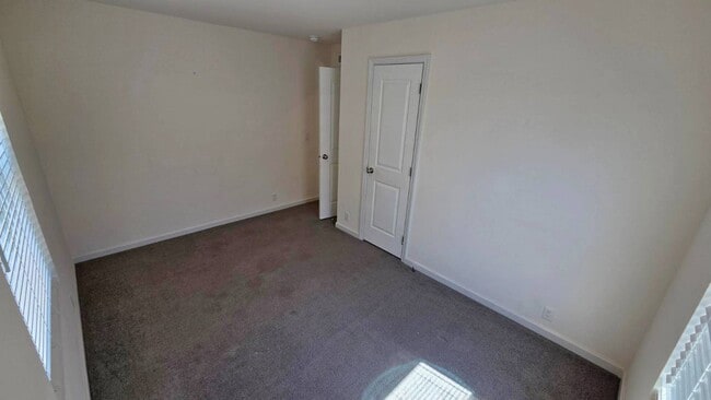 Photo - 501 E Kinney St