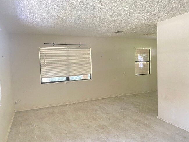 Photo - 11421 SE 59th Terrace