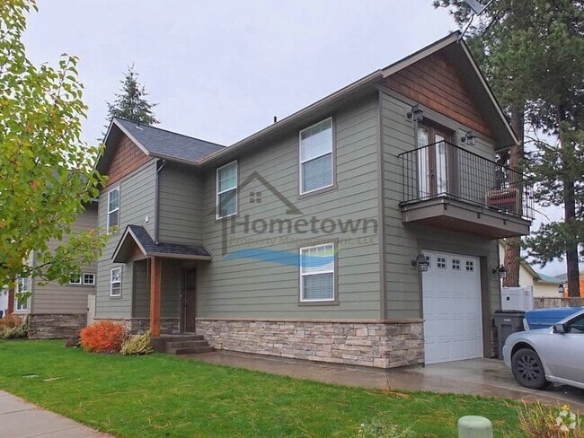 Building Photo - 2 Bedroom & 1.5 Bathroom Coeur d'Alene Hom... Rental
