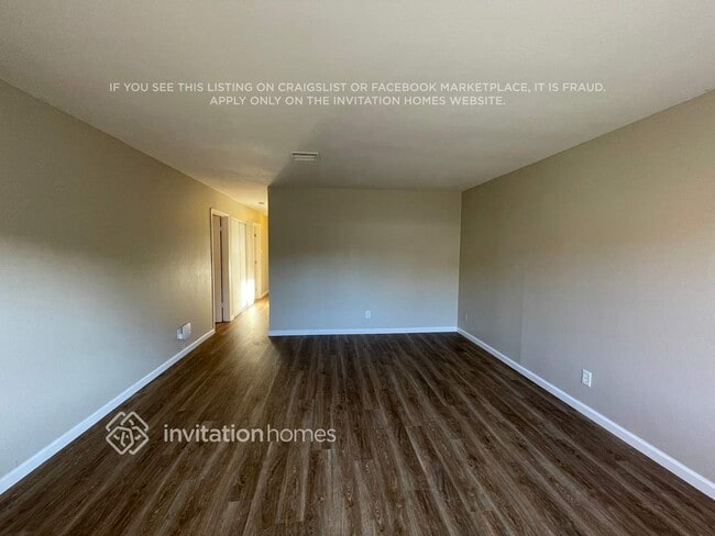 Photo - 452 Ladera Dr