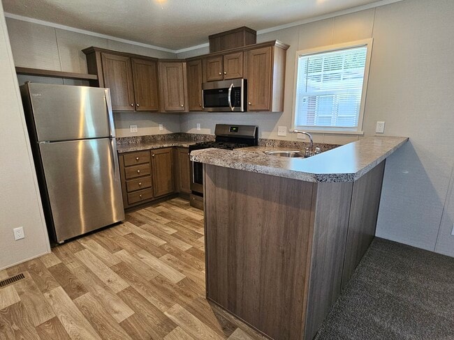 Photo - 2344 Dogwood St