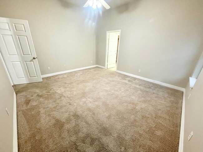 Photo - 4 bedroom near South Tyler!