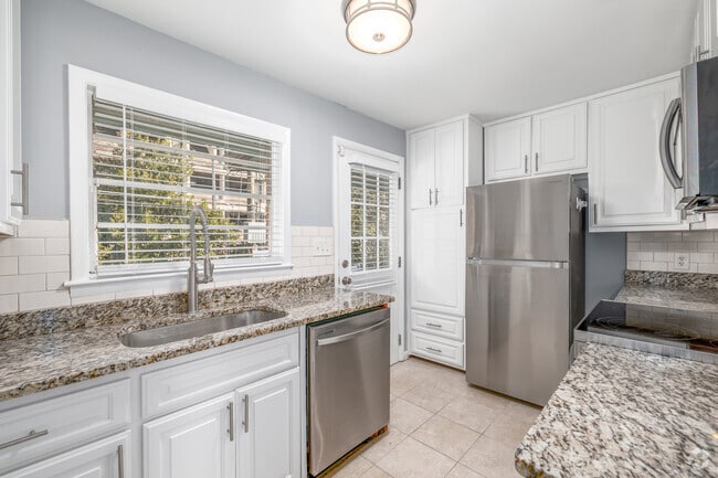 Interior Photo - 3057 Pharr Court Condos