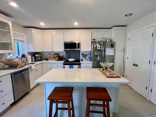 Photo - 327 Harvest Dr