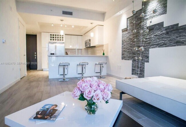 Photo - 999 SW 1st Ave Unidad 3208