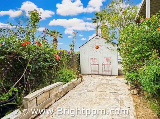 Photo - 70875 Dillon Rd