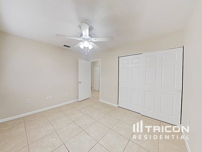 Photo - 900 Watt Cir
