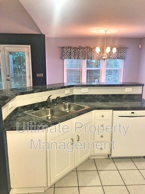 Photo - 105 Southern Magnolia Ct