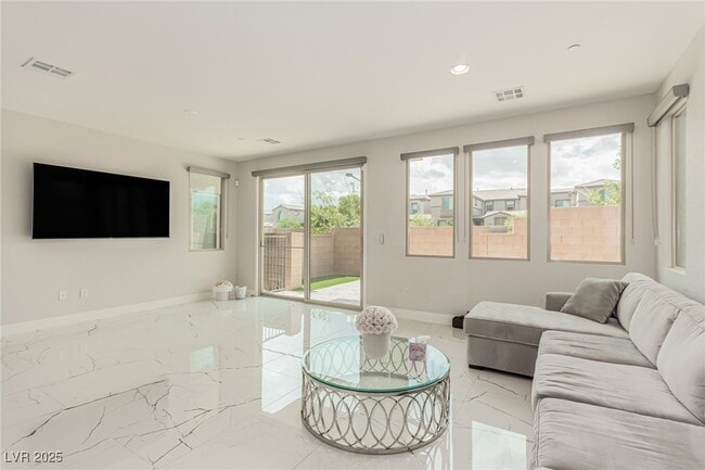 Photo - 11297 Gravitation Dr