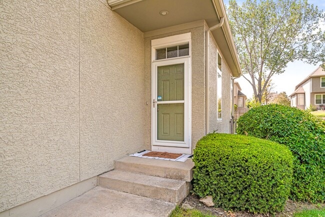 Photo - {13862} Spacious townhome in Prime Location + Maintenance Provided Community + Neighborhood Pool ...