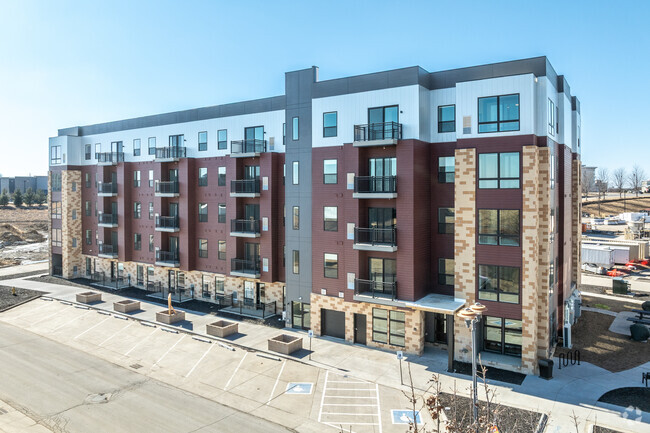 Building Photo - Concord at Marketplace 55+ Independent Living Rental