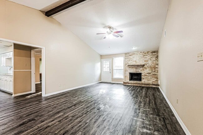 Photo - 17318 Shrub Oak Dr