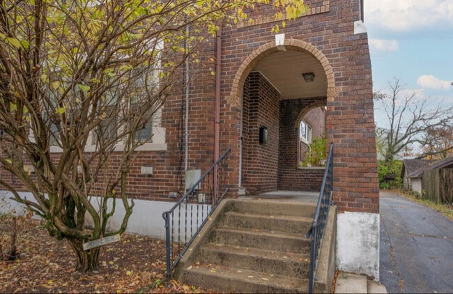 Photo - 834 Hermosa Ave Unidad 1