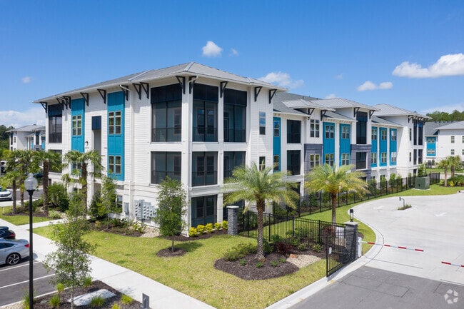 Building - Cue Luxury Living