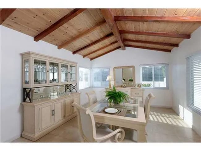 Photo - New construction house in La Jolla. Gustavo Lopez AMSI