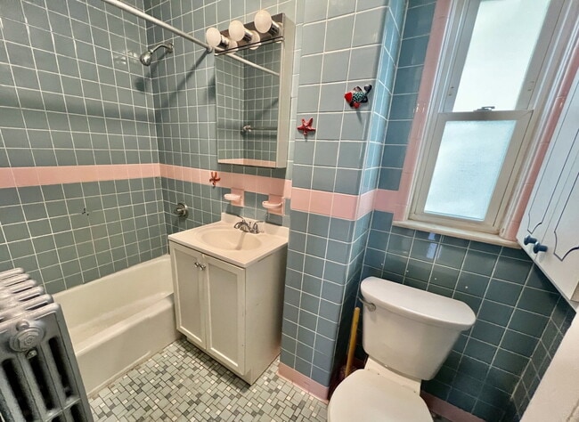 Photo - 234 Cypress St Unit 1